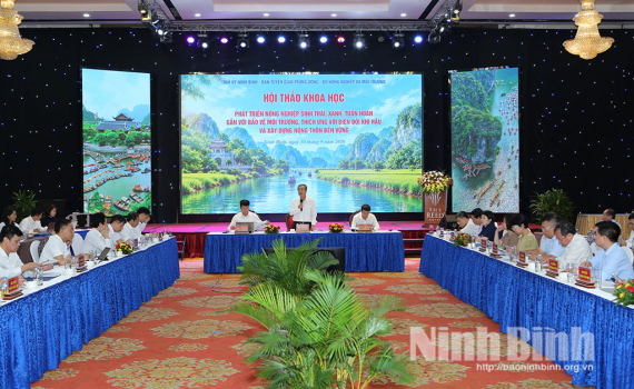 Hội thảo khoa học ph&aacute;t triển n&ocirc;ng nghiệp sinh th&aacute;i, xanh, tuần ho&agrave;n gắn với bảo vệ m&ocirc;i trường, th&iacute;ch ứng với biến đổi kh&iacute; hậu v&agrave; x&acirc;y dựng n&ocirc;ng th&ocirc;n mới bền vững
