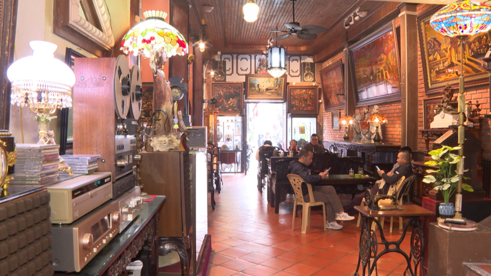 C&agrave; ph&ecirc; mộc - Gu kh&ocirc;ng d&agrave;nh cho số đ&ocirc;ng