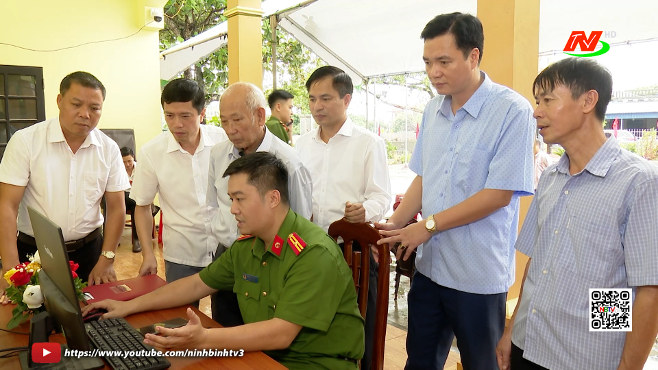 Th&ocirc;n Nh&acirc;n Ph&uacute;c ra mắt m&ocirc; h&igrave;nh "Nh&agrave; văn h&oacute;a số"