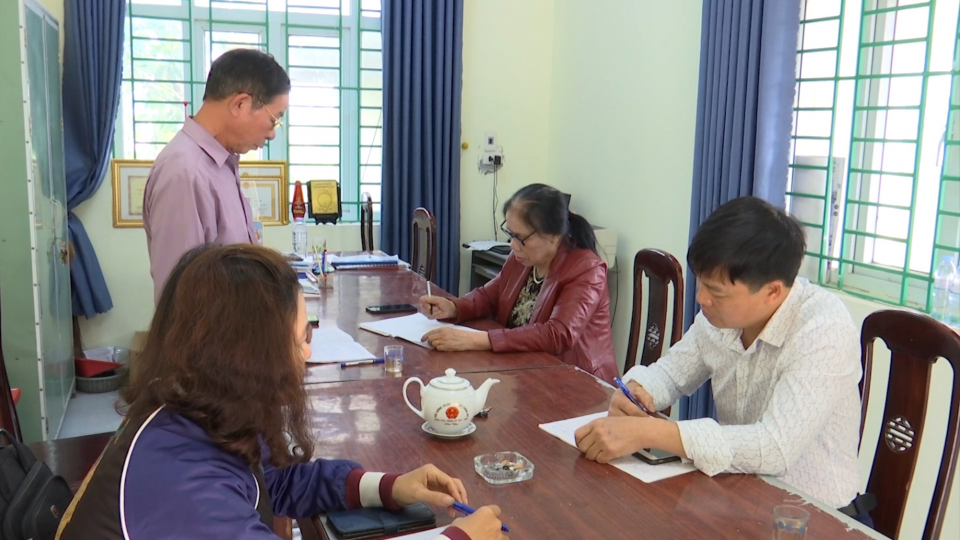 Những chi bộ điển h&igrave;nh học v&agrave; l&agrave;m theo B&aacute;c