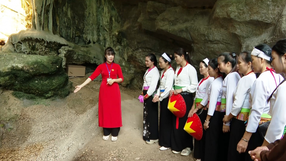 Khai th&aacute;c gi&aacute; trị khảo cổ để ph&aacute;t triển du lịch