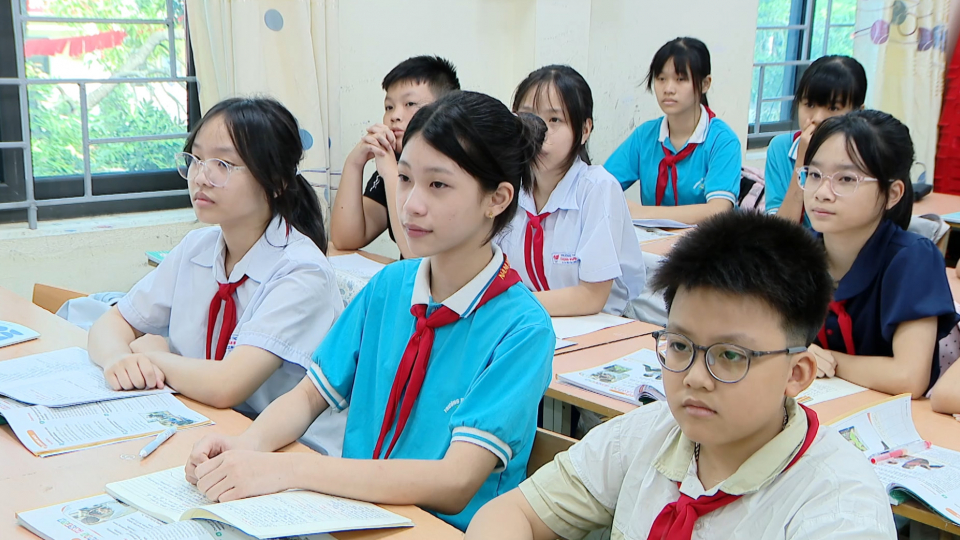 Khơi dậy tinh thần học tiếng Anh trong c&aacute;c nh&agrave; trường
