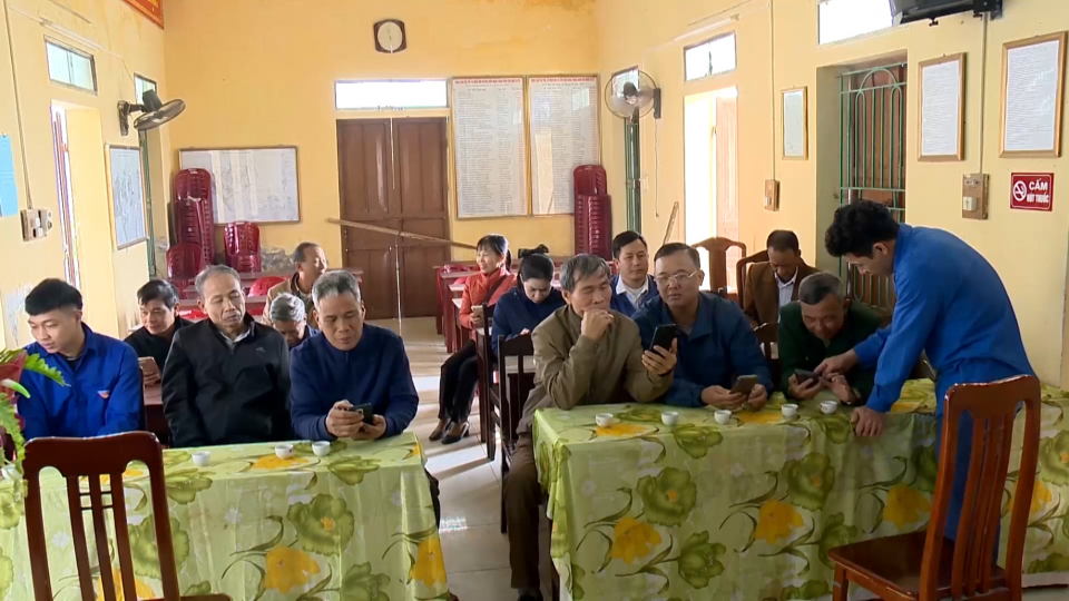 Chuyển đổi số - X&acirc;y dựng c&aacute;c th&ocirc;n, x&oacute;m th&ocirc;ng minh