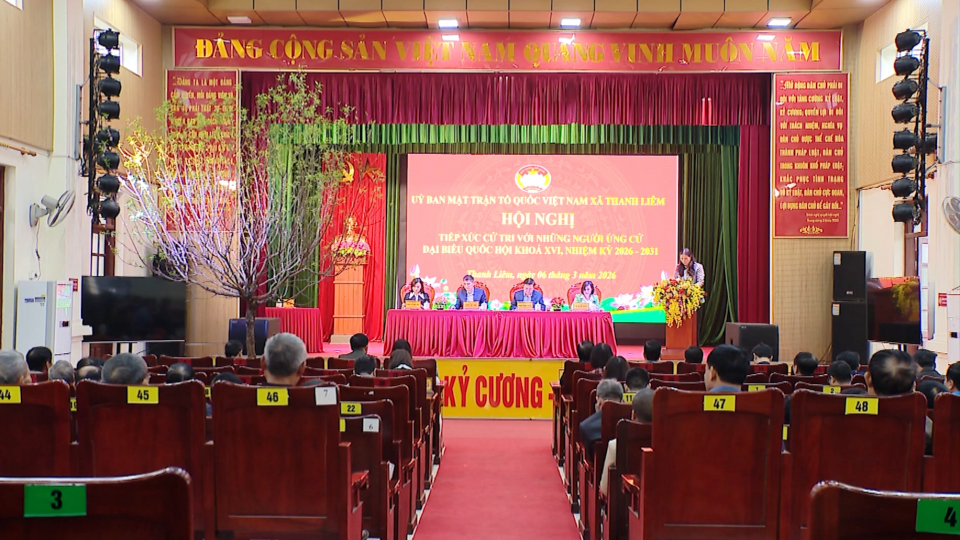 Tiếp x&uacute;c giữa cử tri với người ứng cử đại biểu Quốc hội kh&oacute;a XVI tại c&aacute;c x&atilde; Thanh Li&ecirc;m, B&igrave;nh Mỹ, B&igrave;nh Sơn