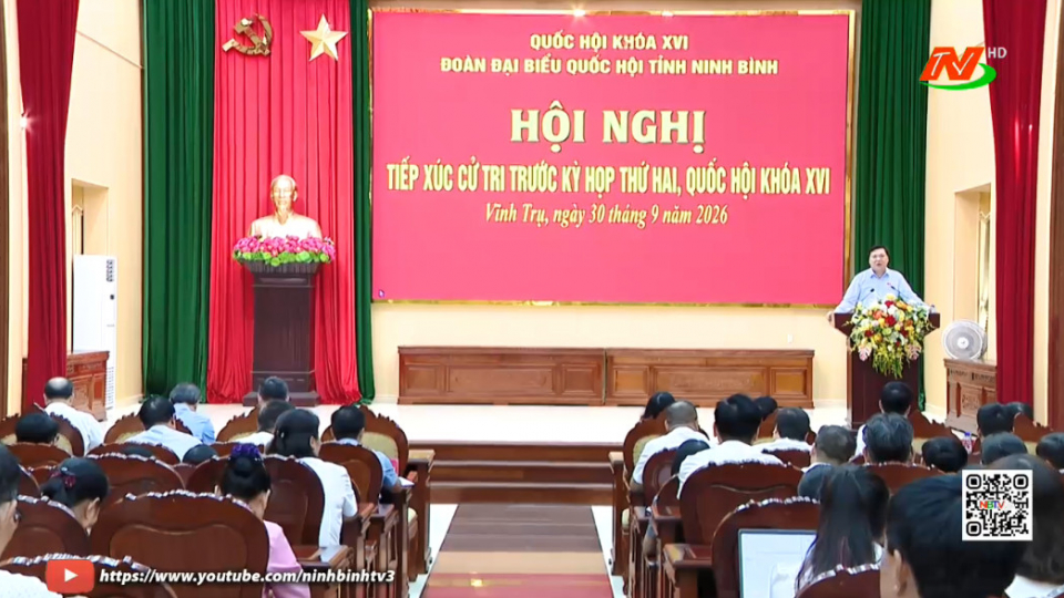 Đại biểu Quốc hội tiếp x&uacute;c cử tri trước kỳ họp thứ Hai, Quốc hội kh&oacute;a XVI tại x&atilde; Vĩnh Trụ v&agrave; Li&ecirc;m H&agrave;
