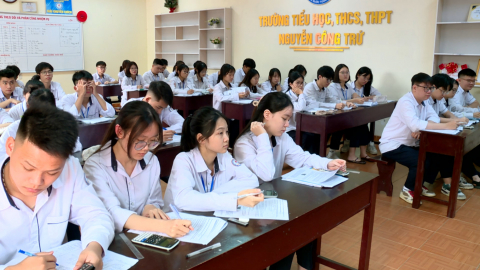 Tập trung &ocirc;n thi cho học sinh cuối cấp