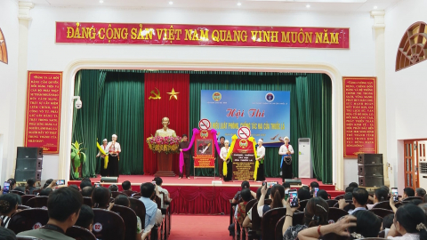Hội thi t&igrave;m hiểu Luật ph&ograve;ng, chống t&aacute;c hại của thuốc l&aacute;