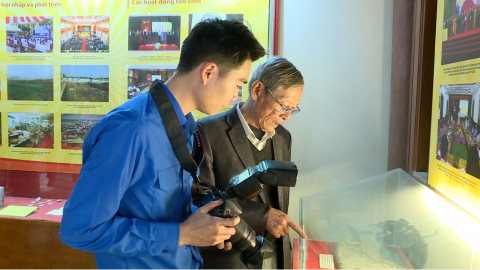 Số h&oacute;a địa chỉ đỏ - Giữ vững nền tảng tư tưởng của Đảng trong thời đại số