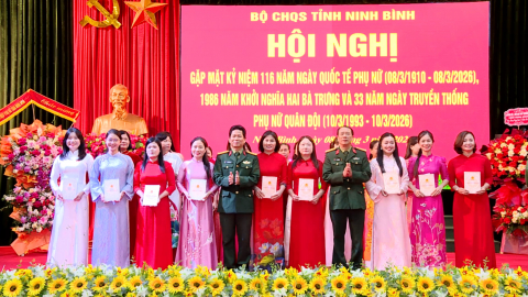 Bộ CHQS tỉnh gặp mặt nh&acirc;n kỷ niệm 116 năm Ng&agrave;y Quốc tế Phụ nữ