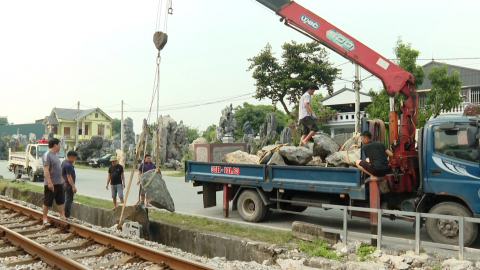 Đảm bảo ATGT đường sắt phục vụ ph&aacute;t triển du lịch
