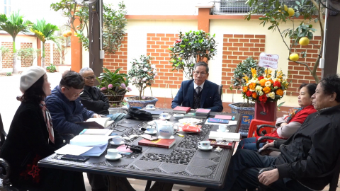 Đo&agrave;n Văn Thanh - Thức c&ugrave;ng thời gian