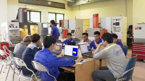 Từ trường nghề đến thị trường lao động