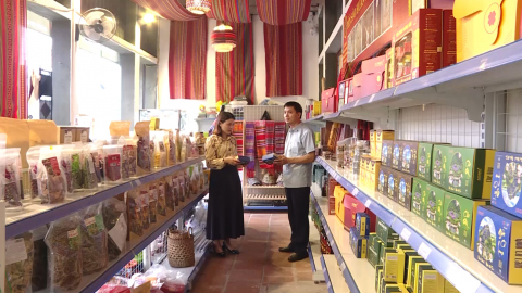  K&iacute;ch cầu ti&ecirc;u d&ugrave;ng bằng li&ecirc;n kết thương mại, du lịch
