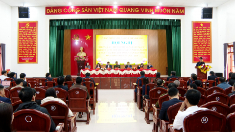 Tiếp x&uacute;c giữa cử tri với người ứng cử đại biểu Quốc hội, đại biểu HĐND tỉnh kh&oacute;a XVI tại Hiển Kh&aacute;nh