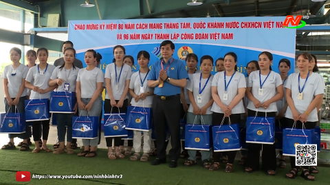 Chương tr&igrave;nh "Bữa cơm c&ocirc;ng đo&agrave;n"