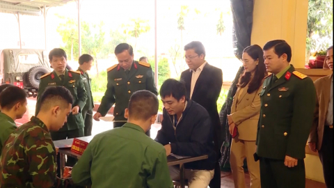 Quan t&acirc;m tư vấn, giới thiệu việc l&agrave;m cho qu&acirc;n nh&acirc;n ho&agrave;n th&agrave;nh nghĩa vụ qu&acirc;n sự