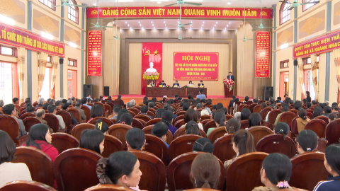 Tiếp x&uacute;c giữa cử tri với người ứng cử đại biểu HĐND tỉnh Ninh B&igrave;nh kh&oacute;a XVI tại x&atilde; Kh&aacute;nh Nhạc