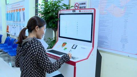 Trạm dịch vụ c&ocirc;ng số - Bước tiến mới trong phục vụ người d&acirc;n 
