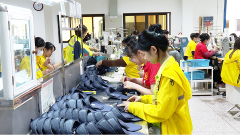 Cơ cấu d&acirc;n số v&agrave;ng - Nguồn lực quan trọng cho ph&aacute;t triển