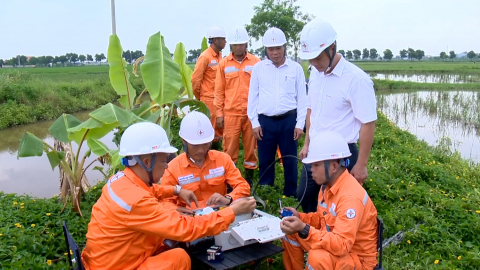 Ng&agrave;nh điện đẩy mạnh chuyển đổi số, n&acirc;ng cao chất lượng phục vụ kh&aacute;ch h&agrave;ng