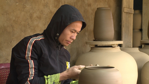 Nh&atilde;n hiệu tập thể - Ch&igrave;a kh&oacute;a n&acirc;ng tầm gốm Gia Thủy