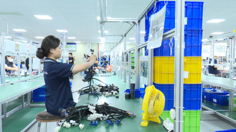 C&aacute;c doanh nghiệp chủ động c&aacute;c biện ph&aacute;p đảm bảo an to&agrave;n vệ sinh lao động