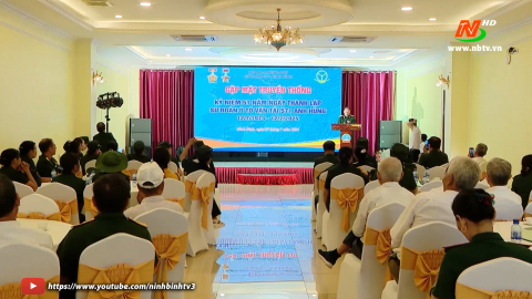 Gặp mặt truyền thống sư đo&agrave;n &ocirc; t&ocirc; vận tải 571