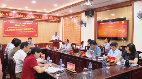 Ph&aacute;t triển c&aacute;c ng&agrave;nh c&ocirc;ng nghiệp c&ocirc;ng nghệ cao, th&acirc;n thiện m&ocirc;i trường