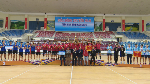 Bế mạc giải b&oacute;ng chuyền nam tỉnh Ninh B&igrave;nh năm 2024