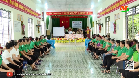 Tham quan m&ocirc; h&igrave;nh CLB Li&ecirc;n thế hệ tự gi&uacute;p nhau tại x&atilde; Thanh Sơn