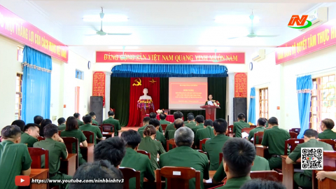 Đối thoại d&acirc;n chủ với c&aacute;n bộ, chiến sĩ Trung đo&agrave;n 855