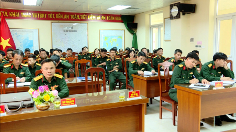 Bộ CHQS tỉnh đối thoại d&acirc;n chủ với c&aacute;n bộ, chiến sĩ c&aacute;c cơ quan, đơn vị