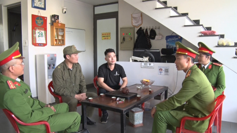 Lực lượng c&ocirc;ng an cấp x&atilde; tỉnh Ninh B&igrave;nh giữ b&igrave;nh y&ecirc;n cho nh&acirc;n d&acirc;n vui xu&acirc;n, đ&oacute;n tết trong an to&agrave;n, l&agrave;nh mạnh