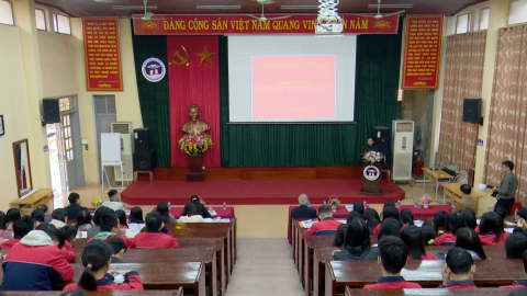 Bồi dưỡng nghiệp vụ, n&acirc;ng cao phẩm chất v&agrave; đạo đức nh&agrave; gi&aacute;o
