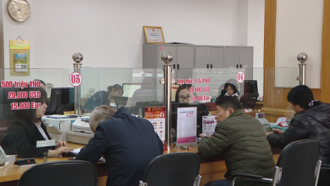 C&aacute;c ng&acirc;n h&agrave;ng đảm bảo cung ứng tiền cho nh&acirc;n d&acirc;n dịp Tết