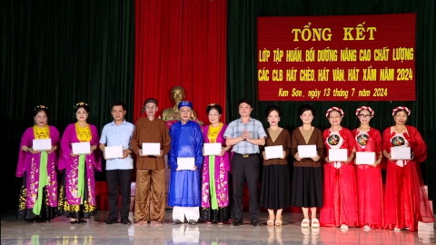 Kim Sơn tổng kết lớp tập huấn n&acirc;ng cao chất lượng nghệ thuật truyền thống