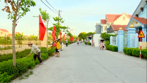  Phụ nữ Ninh B&igrave;nh mang m&ugrave;a xu&acirc;n về tr&ecirc;n qu&ecirc; hương