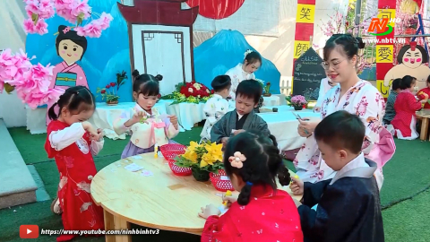 Ng&agrave;y hội tạo h&igrave;nh với chủ đề "Sắc m&agrave;u văn h&oacute;a"