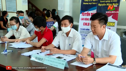 Giải quyết việc l&agrave;m cho thanh ni&ecirc;n
