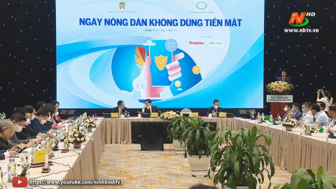 Ng&agrave;y n&ocirc;ng d&acirc;n kh&ocirc;ng d&ugrave;ng tiền mặt