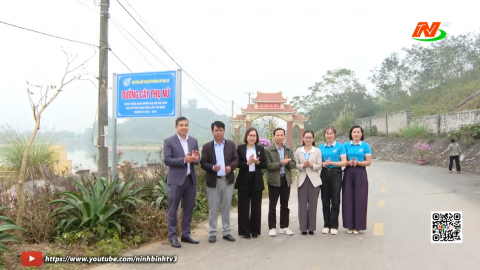 Phường T&acirc;y Hoa Lư kh&aacute;nh th&agrave;nh c&ocirc;ng tr&igrave;nh đường c&acirc;y phụ nữ v&agrave; ra qu&acirc;n tổng vệ sinh m&ocirc;i trường