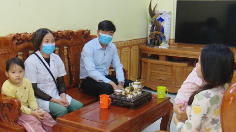X&iacute;ch Thổ xuất hiện bệnh nhi mắc ho g&agrave;