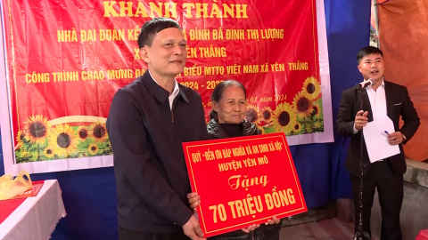Kh&aacute;nh Th&agrave;nh nh&agrave; Đại đo&agrave;n kết tại x&atilde; Y&ecirc;n Thắng