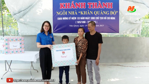 Kh&aacute;nh th&agrave;nh ng&ocirc;i nh&agrave; "Khăn qu&agrave;ng đỏ" tại huyện Nho Quan