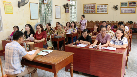 Để điệu Ch&egrave;o m&atilde;i ng&acirc;n vang tr&ecirc;n qu&ecirc; hương