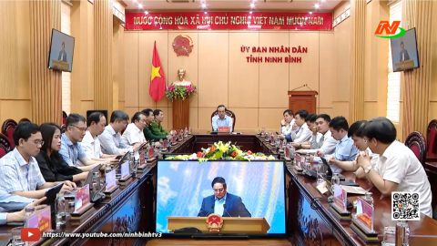 Đẩy mạnh ph&aacute;t triển KHCN, đổi mới s&aacute;ng tạo, chuyển đổi số quốc gia