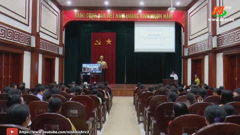 Hoa Lư: Tập huấn về văn h&oacute;a c&ocirc;ng sở thời hội nhập
