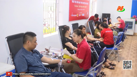 Ng&agrave;y hội hiến m&aacute;u t&igrave;nh nguyện "H&agrave; Nam - giọt hồng Doanh nghiệp"