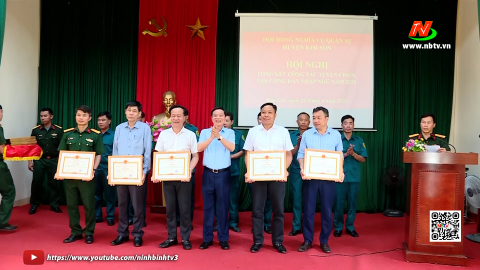 Kim Sơn tổng kết c&ocirc;ng t&aacute;c tuyển chọn, gọi c&ocirc;ng nh&acirc;n nhập ngũ năm 2025