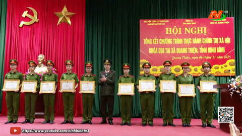 Tổng kết chương tr&igrave;nh thực h&agrave;nh ch&iacute;nh trị - x&atilde; hội cho sinh vi&ecirc;n kh&oacute;a D50